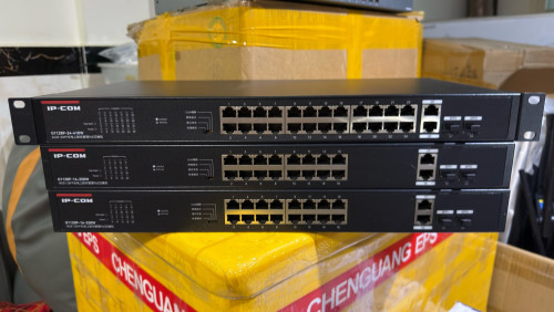 Switch IP Com Gigabit PoE
