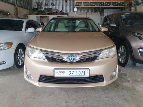Toyota Camry Xle Hybrid Full ប្រភេទឡានស្អាត
