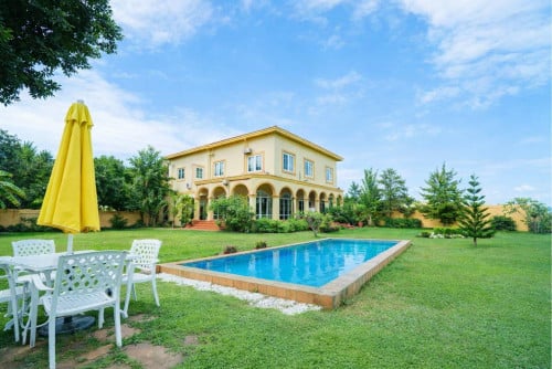 Villa for sale in Kandal Province