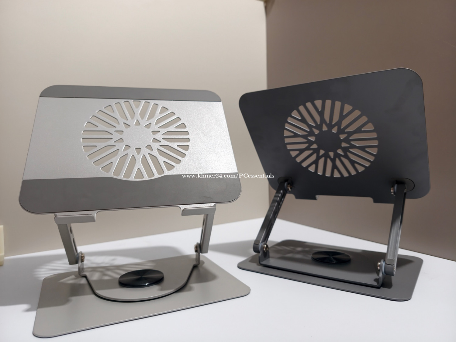 ជើងដាក់កុំព្យូទ័រ (Laptop Stand) មានរន្ធបញ្ចេញខ្យល់