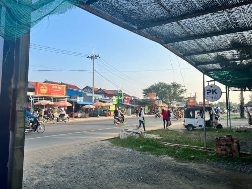 តូបសម្រាប់ជួល