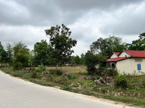 ដីលក់នៅតាកែវ