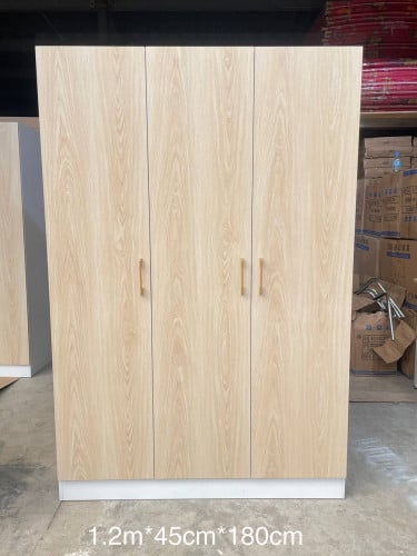 ទូដាក់សម្លៀកពំពាក់