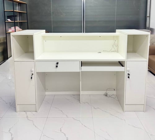 តុគិតលុយ.