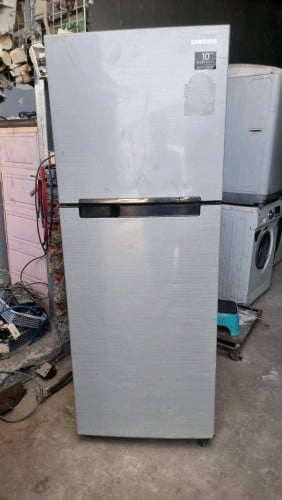 ទូរទឹកកកតម្លៃសមរម្យមួយទឹកនៅស្អាត70%