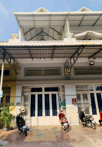 ផ្ទះលក់(ផ្ទះ តម្លៃ ចុះ8xxx$)