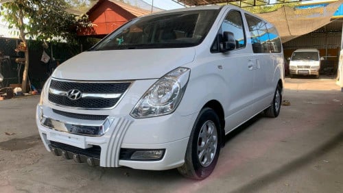 ឡានលក់ស្តារិច/Grand Starex 012 សសុីន ក្រដាស់ពន្ធ