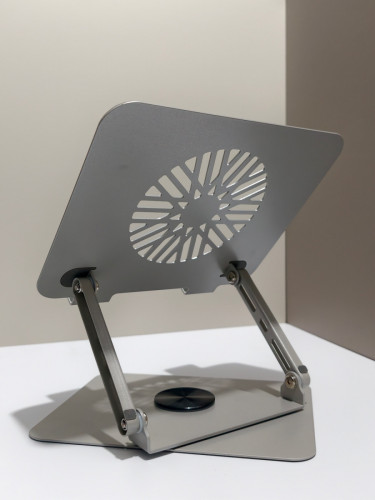 ជើងដាក់កុំព្យូទ័រ (Laptop Stand) មានរន្ធបញ្ចេញខ្យល់