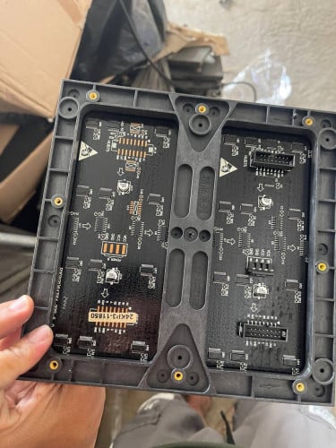 ផ្ទាំង LED