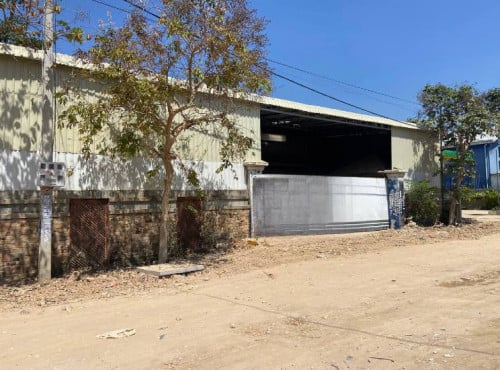 🔰ឃ្លាំងសម្រាប់ជួលនៅ ម្តុំផ្សាឈូកមាស ខណ្ឌសែនសុខ។