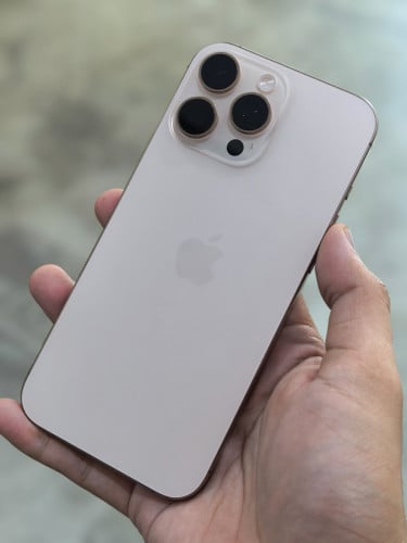 16 Pro Max 256GB Dessert ZA 99%