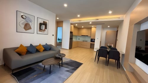 2 Bedroom BKK1 for rent