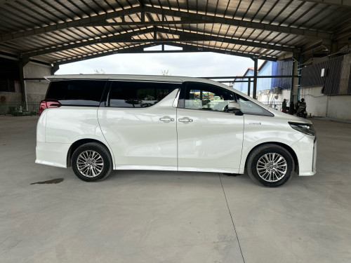2018 Hybrid Up 2022 Full option មហាថ្មី តាប់ឡូសុីន ដៃសុីន