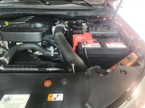 Ford Ranger 017 XLT ម៉ាស៊ីន 2.2 ប៉ុង1 (ស្តាំកែឆ្វេងស្តង់ដា)