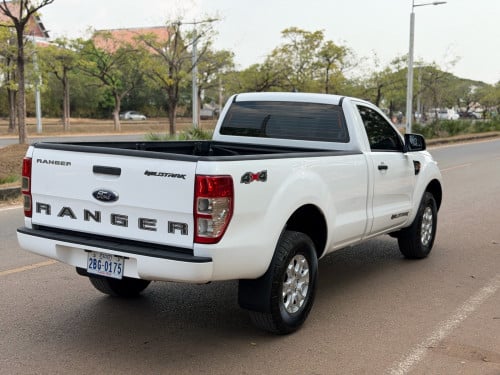 Ford ranger 1បាំង 2020 ឡានស្អាត