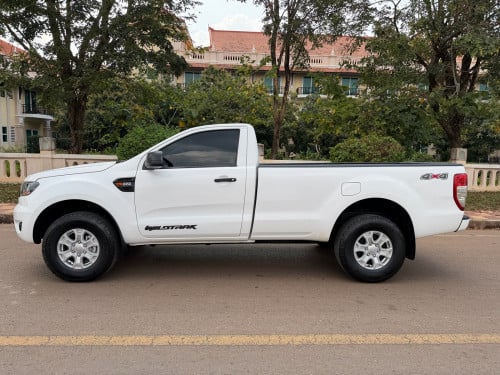 Ford ranger 1បាំង 2020 ឡានស្អាត