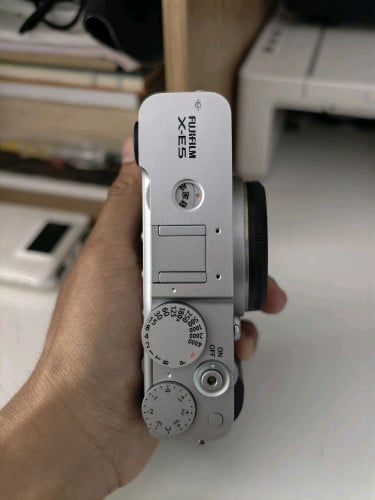 Fujifilm XE-5 ( 99.99% new )