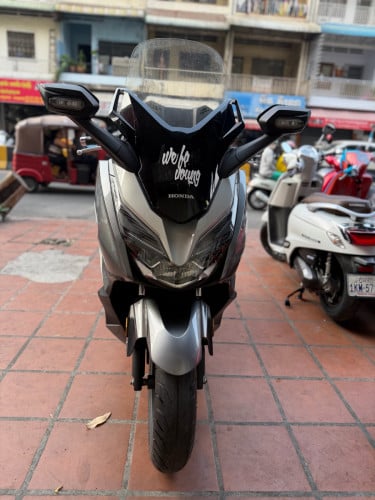 Honda Forza 300CC 2019