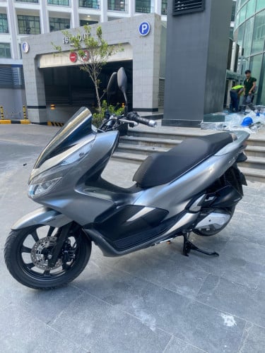 Honda pcx 2018