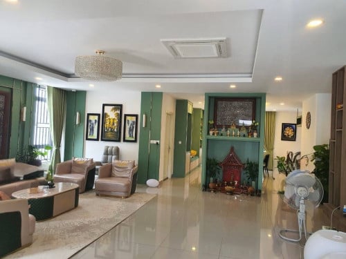 House for rent at Borey chip mong 50M