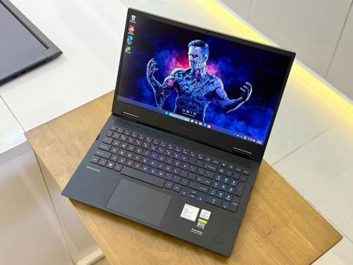 HP OMEN Laptop 15 ( Grade A )CPU Core i7-10th, RAM 16GB, SSD 512GB, VGA Nvidia RTX3070 8GB