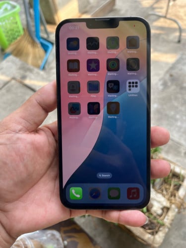 iPhone 13 bro may សាណំុបងបង