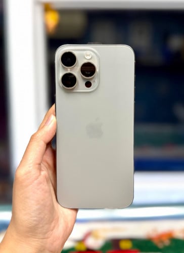 IPhone 15 Pro Max ទំហំផ្ទុក (256G) តួស្អាត 98% Color Natural អេក្រង់ ZY