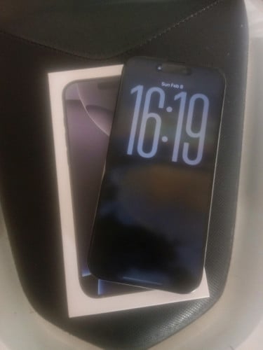 Iphone 16 promax lock sim