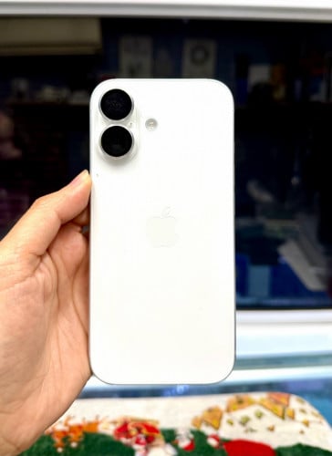 IPhone 17 ទំហំផ្ទុក (256G) តួស្អាត 99.999% Color White សាកថ្ម 124 ដង
