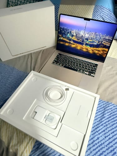 MacBook Air M4 15”