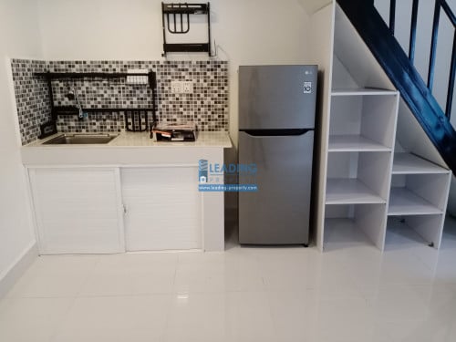 N652 | Western Loft Apartment 1 Bedroom Ground Floor For Rent in Boeng Trabek