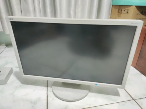 NEC 24inch មានSpeakerស្រាប់