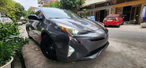 Pruis  016 option 4 Toing. 25000 ចរចា