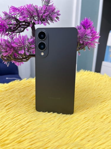 SAMSUNG GALAXY S25 EDGE