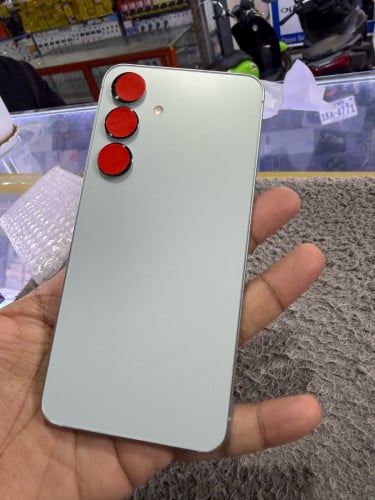 Samsung S25 5G Ram12G Memory256G ក្រុមហ៊ុនសុីមពីរ មានឆ្នាំងសាក