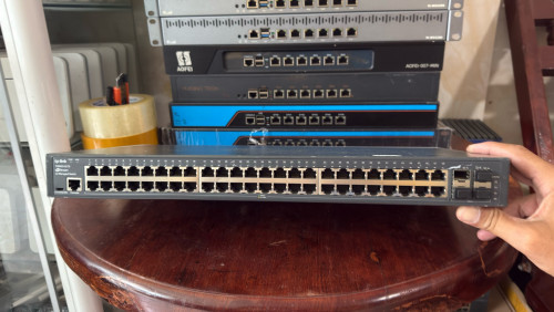 Switch TP Link Gigabit 48 Ports