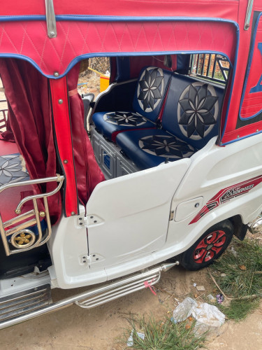 Tok tok 024 អាចយាយតរថ្លៃគ្នាបានទៀត