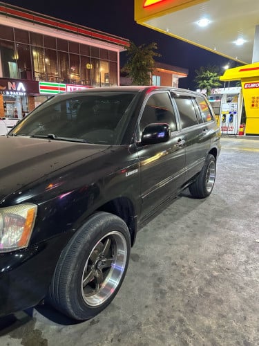 Toyota Highlander V6 4WD