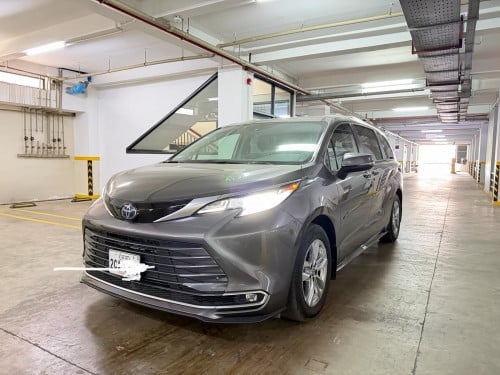 Toyota Sienna 2023 Grey color Full Option
