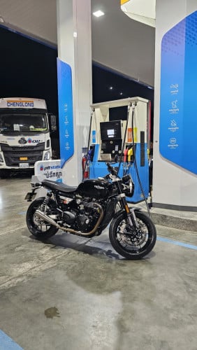 Triumph speedtwin 1200cc 2022