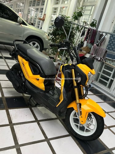 Zoomer X 020 NCX ម៉ូតូស្អាតខ្ចៅខ្ចងសណុំស្រិន មានលក់នៅហាង( សេង សុខឡា 9999)