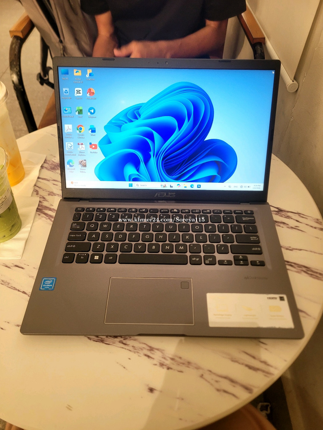 លក់ Asus vivobook RAM 8GB SSD M.2 256 GB លក់ធូរៗ price $135.00 in Tuek ...