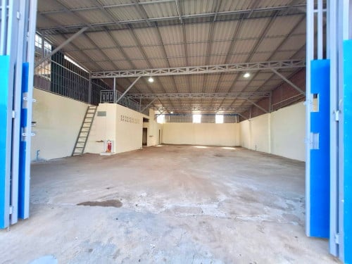 ឃ្លាំងថ្មីជួល នៅឬស្សីកែវ !