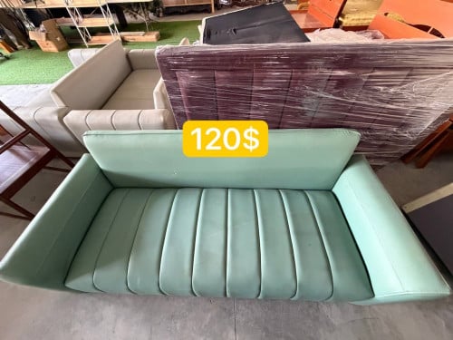 សាឡុងទទួលភ្លៀវ