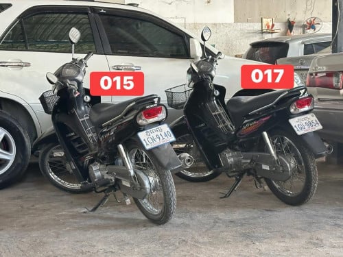 មាន02គ្រឿង 2015_2017 ម៉ូតូសាណុំម៉ាសុីនតាន់