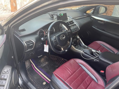 ឡានលក់ប្រញាប់លុយ