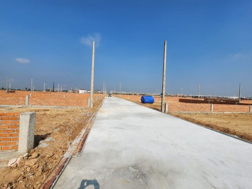 ដីលក់បន្ទាន់ បុរីឡេងណាវ៉ាត្រា ៦អា ប្លង់រឹង 10m x 34m