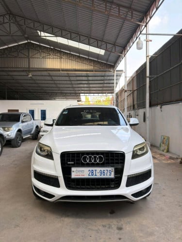 មកដល់ហើយឡានស្អាត Audi Q7 Year 2011 S line ម៉ាស៊ីនម៉ាស៊ូត ម្ចាស់ដើម