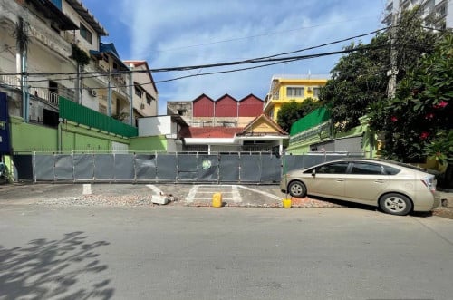 ដីសម្រាប់ជួល ទីតាំងបឹងត្របែក​  | Land for rent in Boeung Trabek area