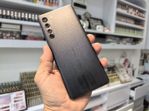 #Motorola edge ( Global ) ⚜ 6GB ram + 256GB rom ⚜ ⚜  135$  ⚜  95%